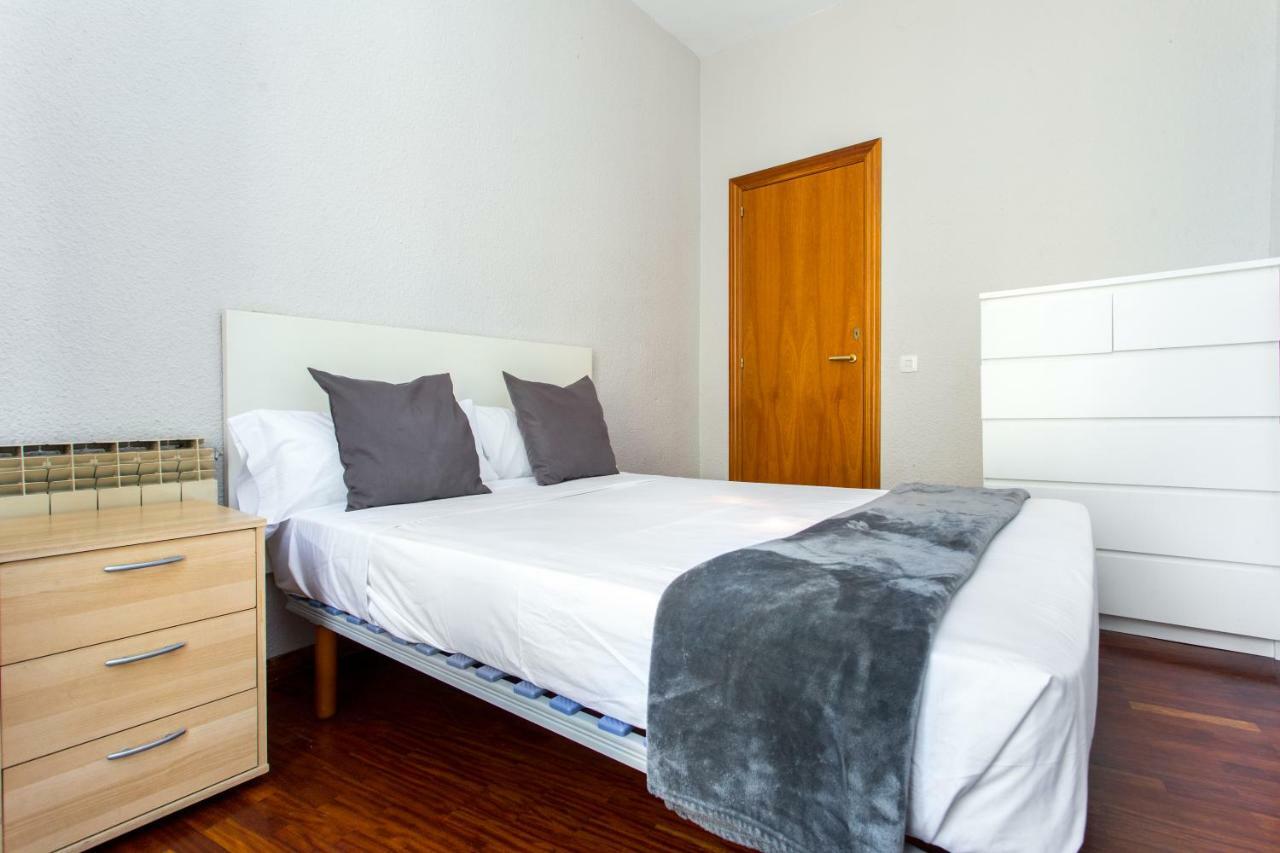 Friendly Rentals Rambla Flower บาร์เซโลนา ภายนอก รูปภาพ